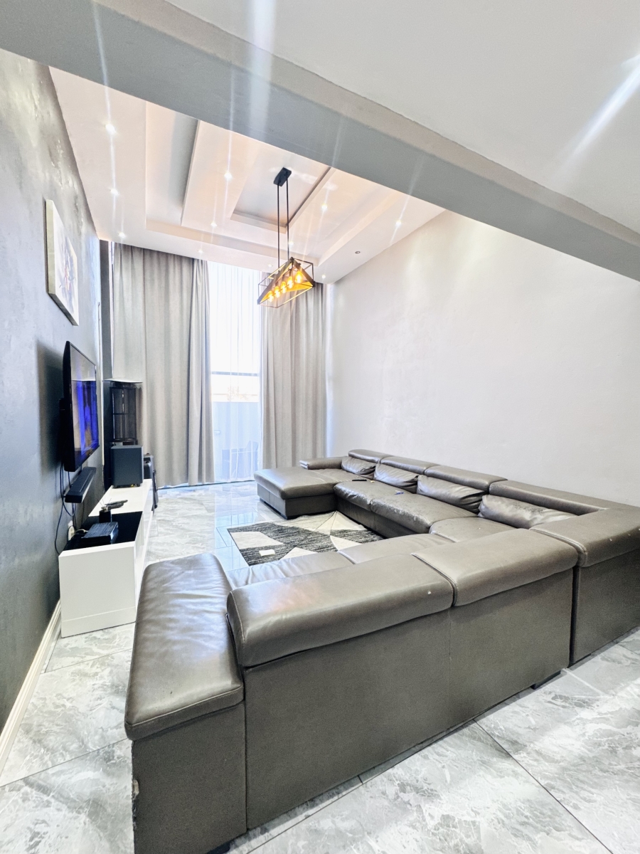 5 Bedroom Property for Sale in Rockdale Mpumalanga