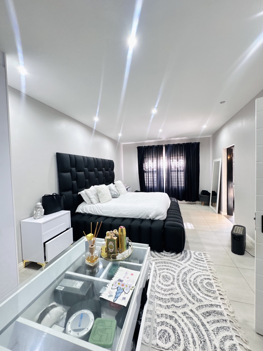 5 Bedroom Property for Sale in Rockdale Mpumalanga