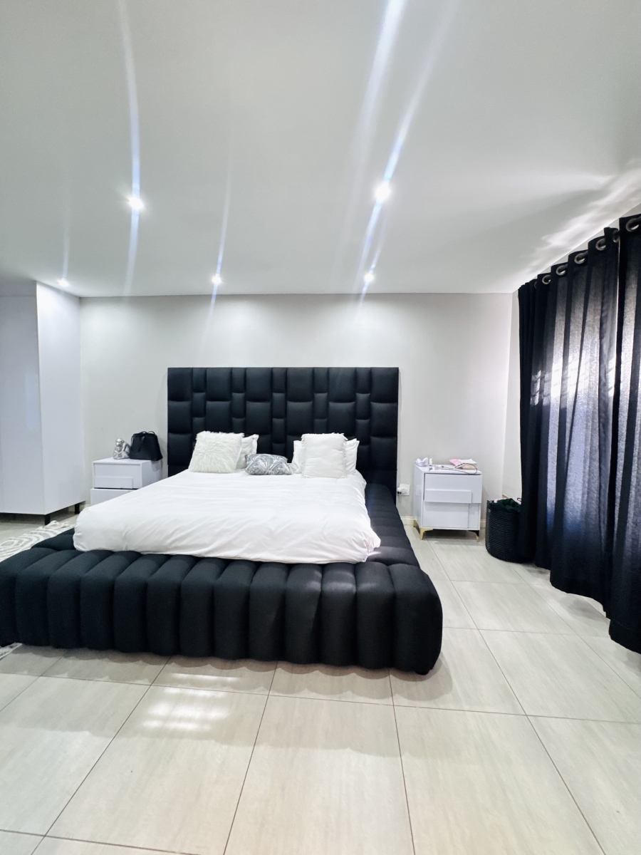 5 Bedroom Property for Sale in Rockdale Mpumalanga