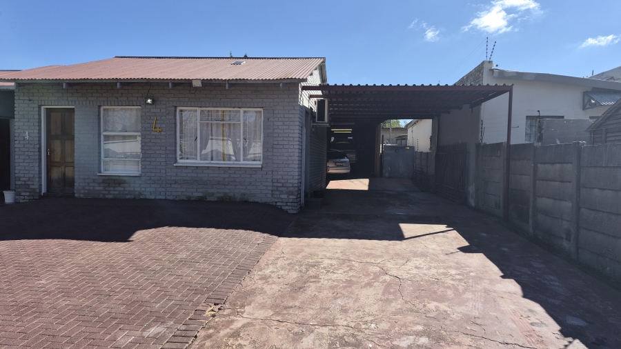 4 Bedroom Property for Sale in Witbank Ext 16 Mpumalanga