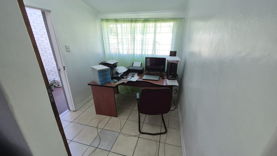 4 Bedroom Property for Sale in Witbank Ext 16 Mpumalanga