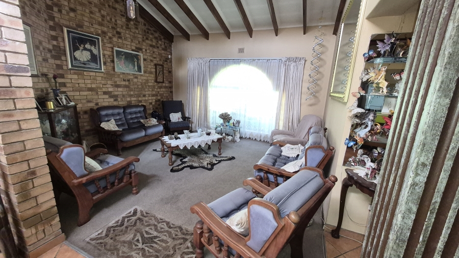 4 Bedroom Property for Sale in Hoeveld Park Mpumalanga