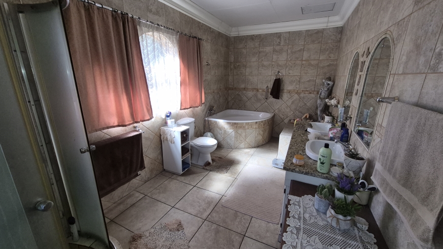 4 Bedroom Property for Sale in Hoeveld Park Mpumalanga