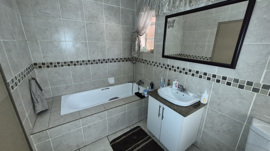 4 Bedroom Property for Sale in Hoeveld Park Mpumalanga