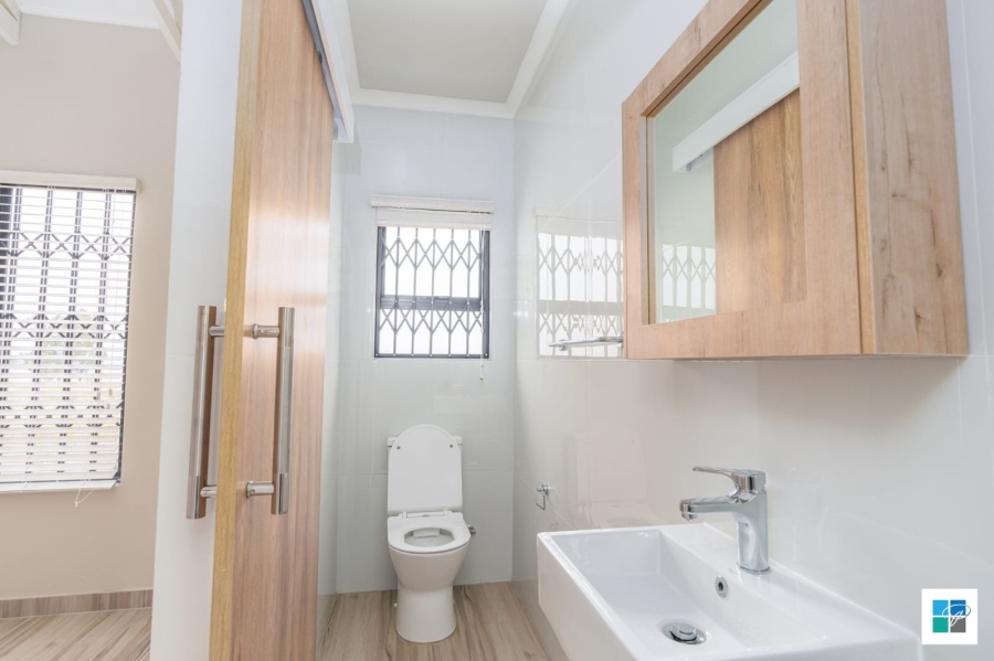 To Let 3 Bedroom Property for Rent in Cosmosrand Mpumalanga