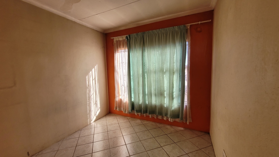 2 Bedroom Property for Sale in West Acres Ext 13 Mpumalanga