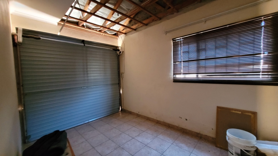 2 Bedroom Property for Sale in West Acres Ext 13 Mpumalanga