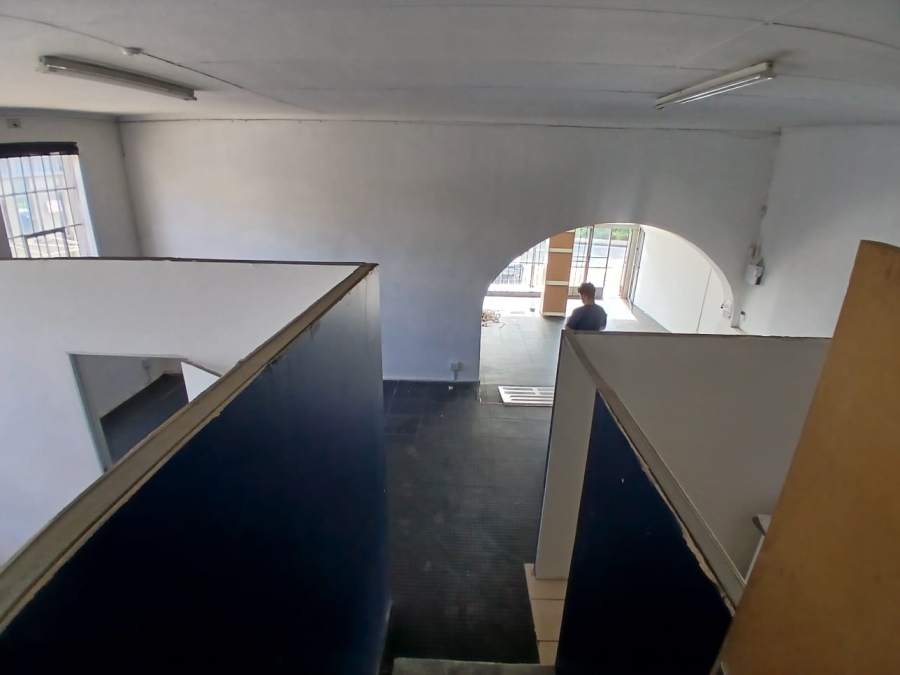 To Let Commercial Property for Rent in White River Mpumalanga