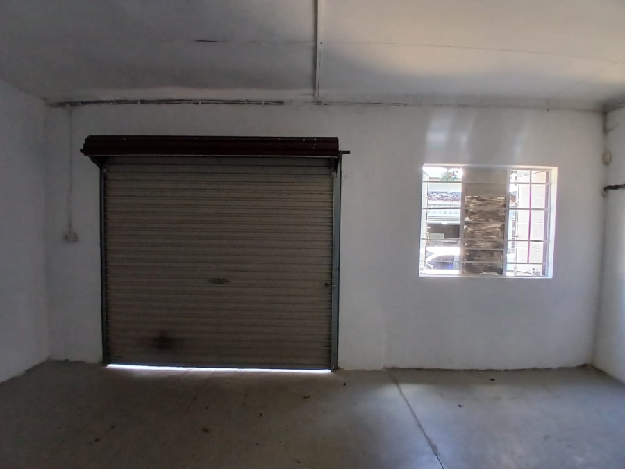 To Let Commercial Property for Rent in White River Mpumalanga