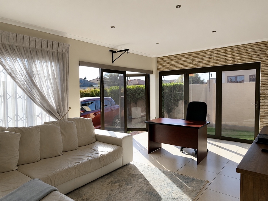 3 Bedroom Property for Sale in Secunda Mpumalanga