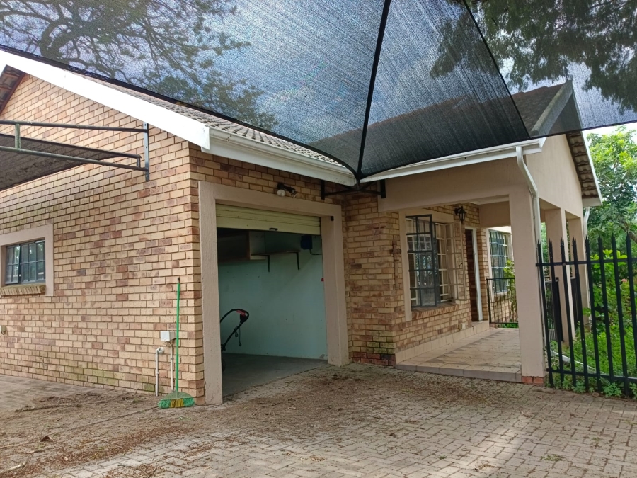 3 Bedroom Property for Sale in West Acres Mpumalanga