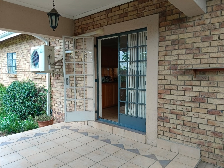 3 Bedroom Property for Sale in West Acres Mpumalanga