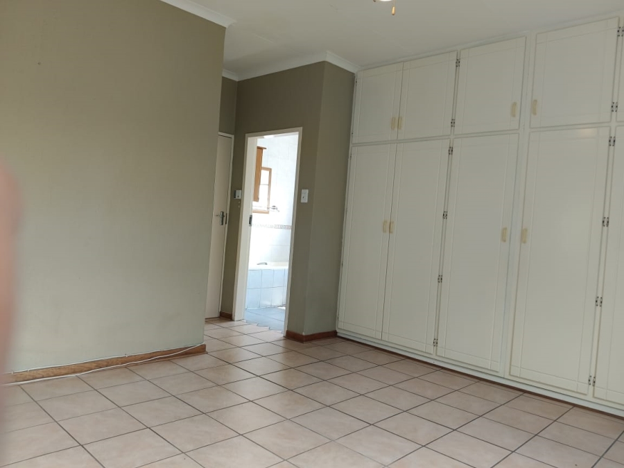 3 Bedroom Property for Sale in West Acres Mpumalanga