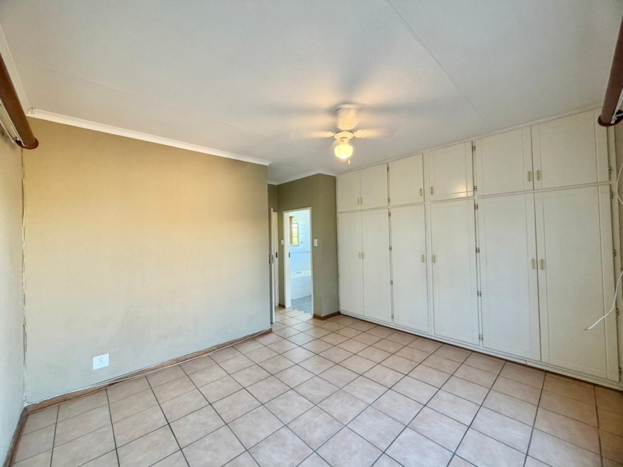 3 Bedroom Property for Sale in West Acres Mpumalanga