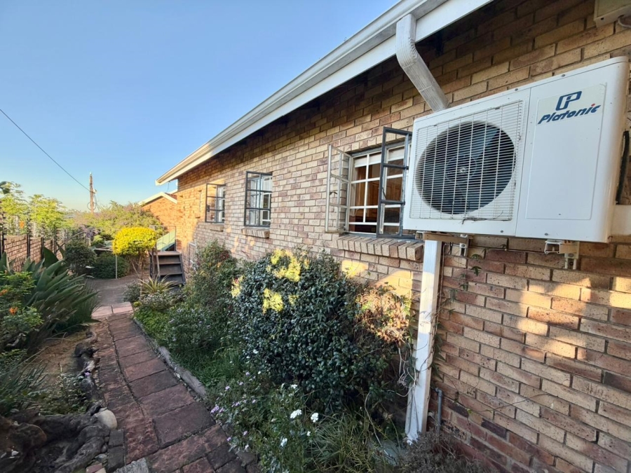 3 Bedroom Property for Sale in West Acres Mpumalanga