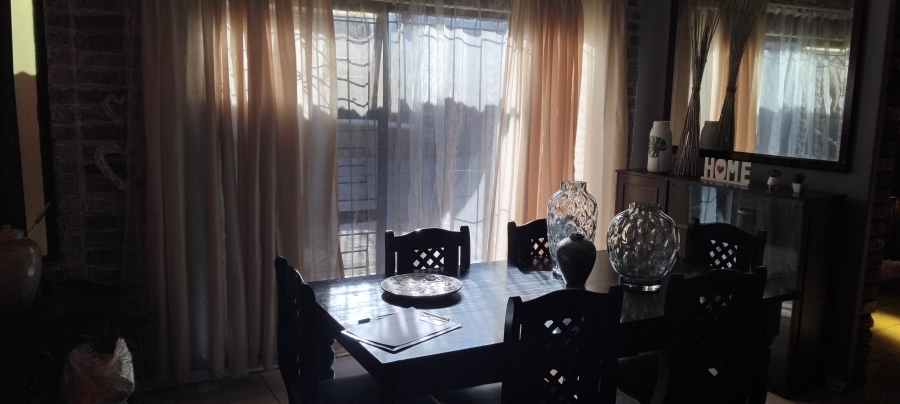 3 Bedroom Property for Sale in Model Park Mpumalanga