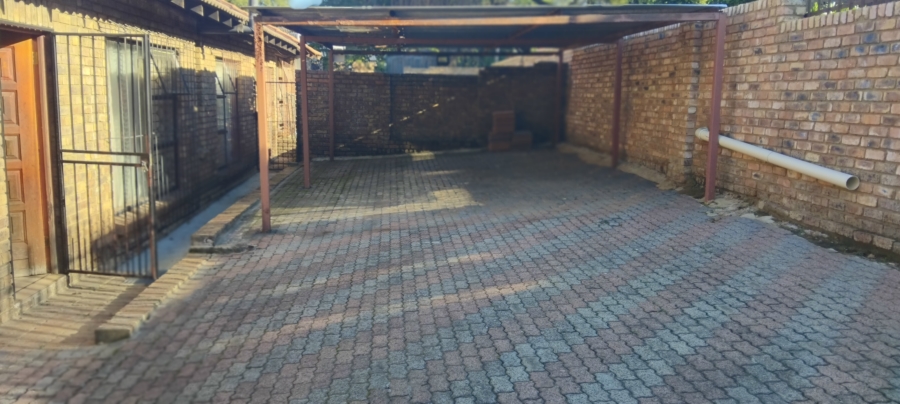 3 Bedroom Property for Sale in Model Park Mpumalanga