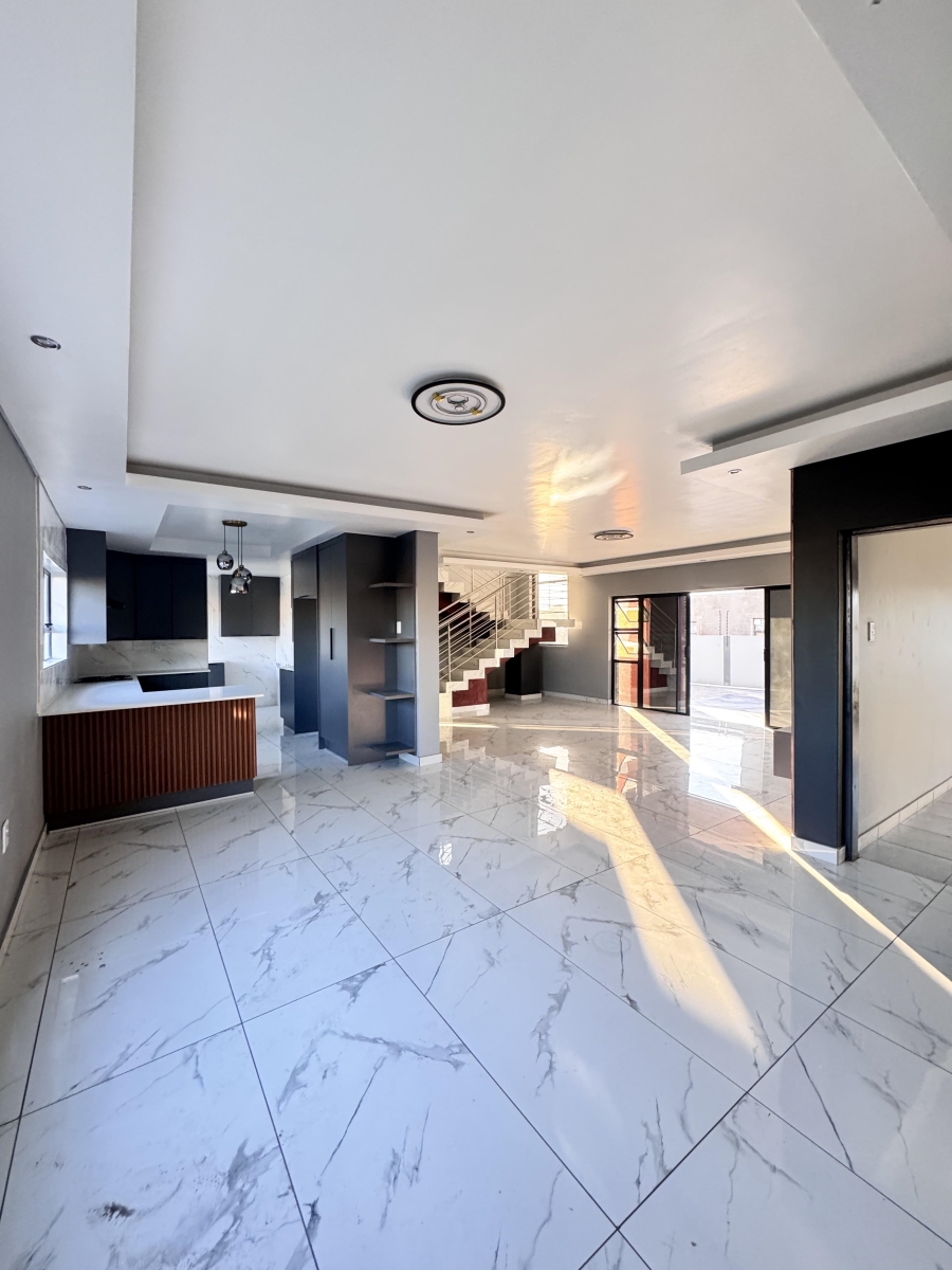 4 Bedroom Property for Sale in Aerorand Mpumalanga