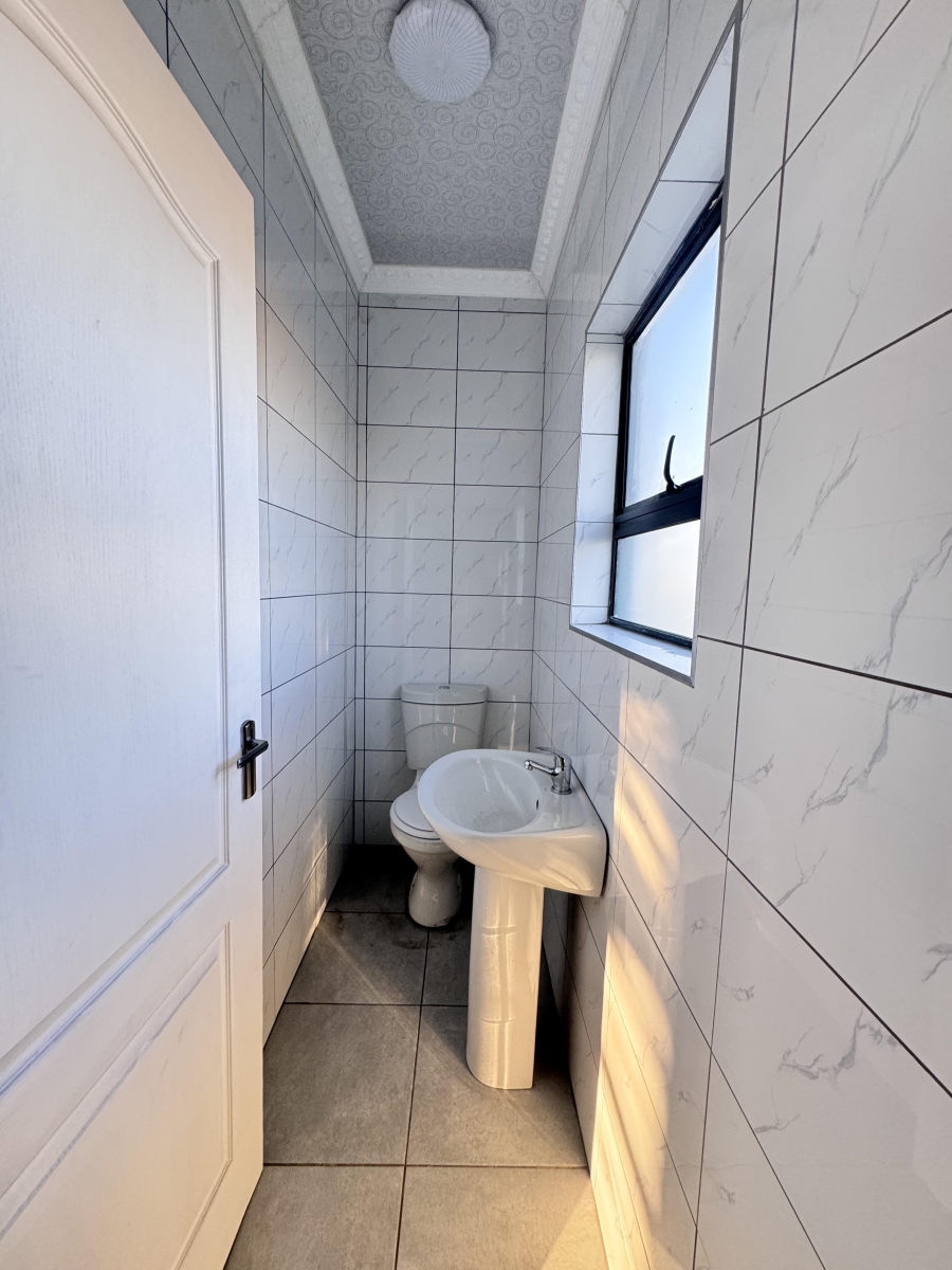 4 Bedroom Property for Sale in Aerorand Mpumalanga