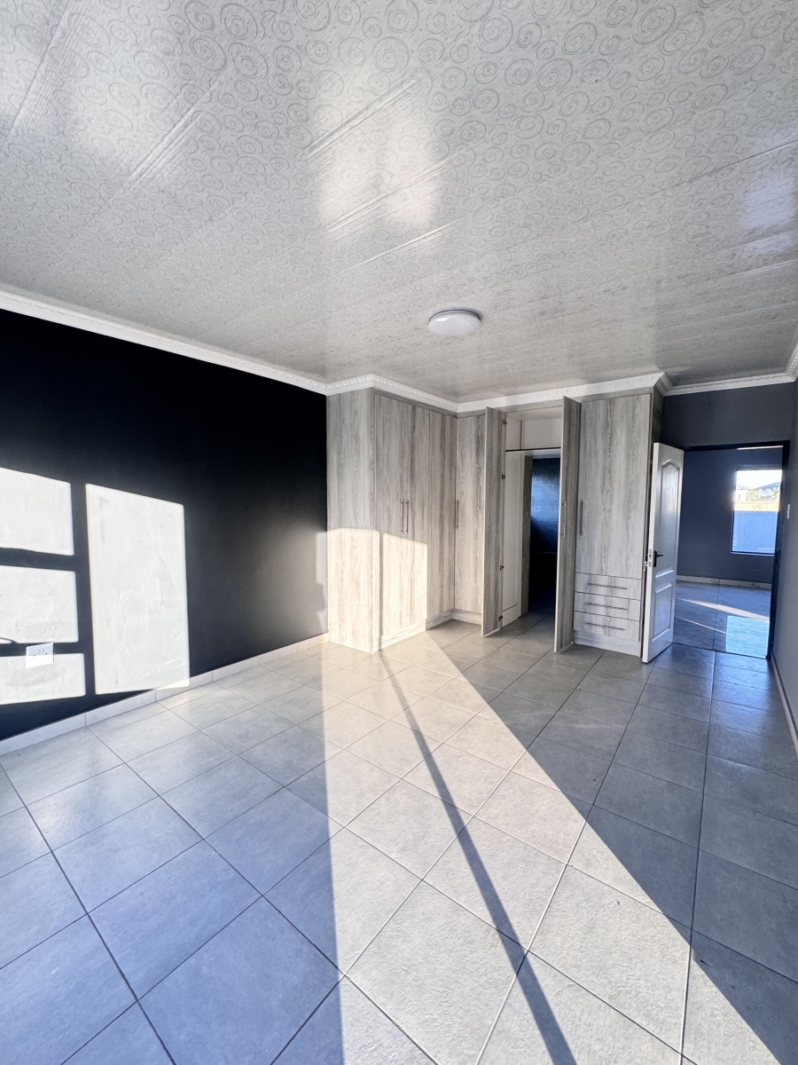 4 Bedroom Property for Sale in Aerorand Mpumalanga