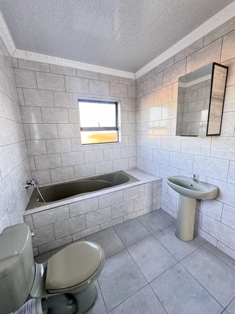 4 Bedroom Property for Sale in Aerorand Mpumalanga
