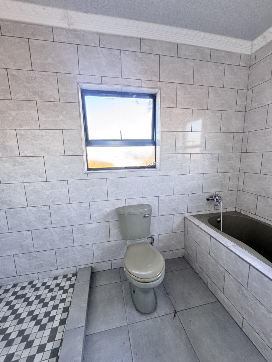 4 Bedroom Property for Sale in Aerorand Mpumalanga