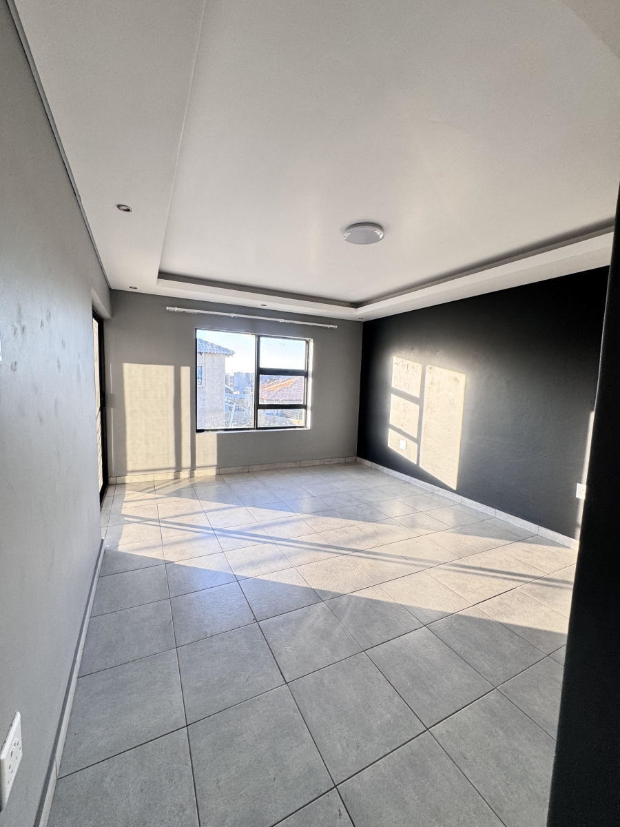 4 Bedroom Property for Sale in Aerorand Mpumalanga