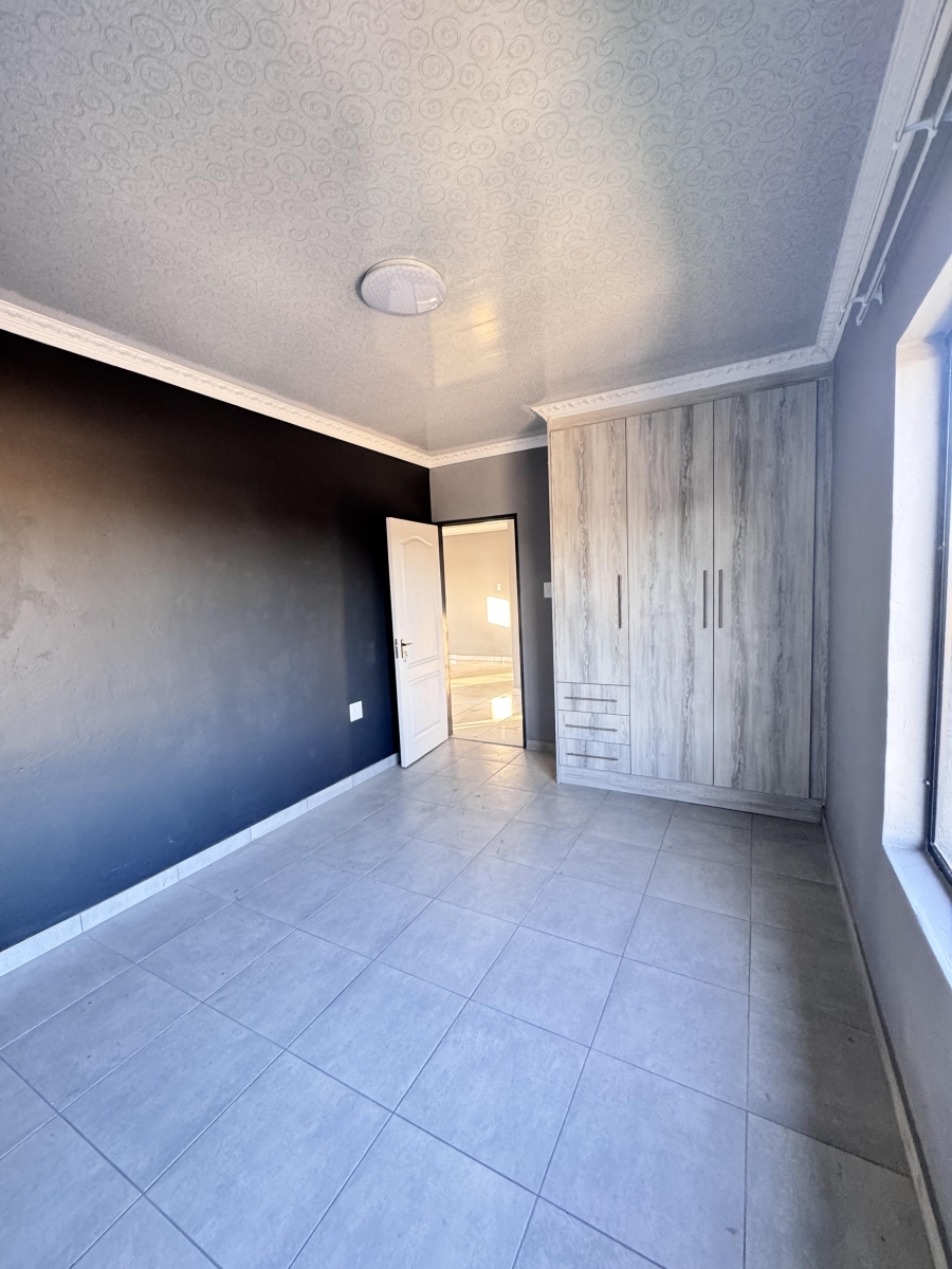 4 Bedroom Property for Sale in Aerorand Mpumalanga
