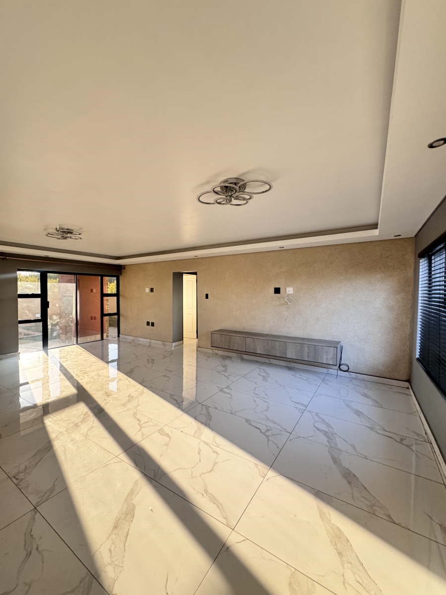 4 Bedroom Property for Sale in Mineralia Mpumalanga