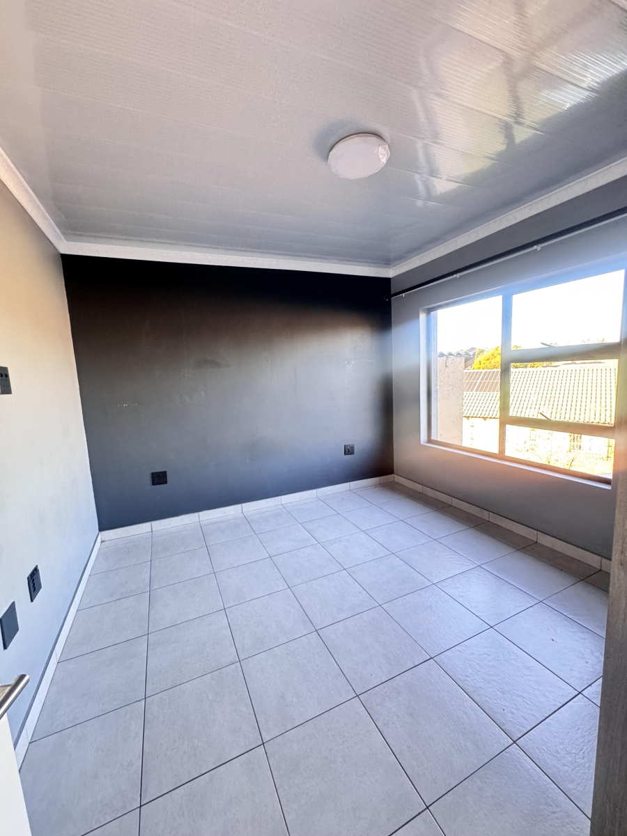 4 Bedroom Property for Sale in Mineralia Mpumalanga