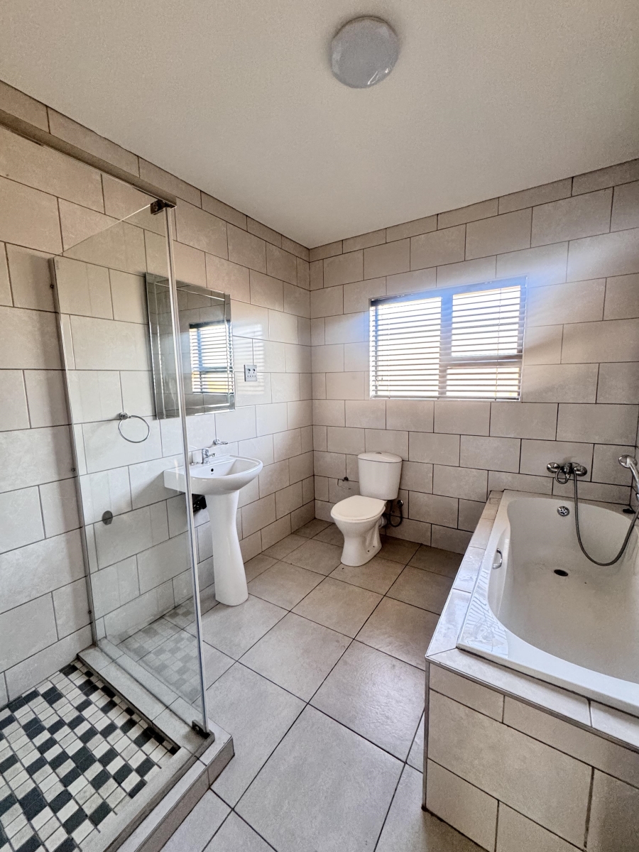 4 Bedroom Property for Sale in Mineralia Mpumalanga