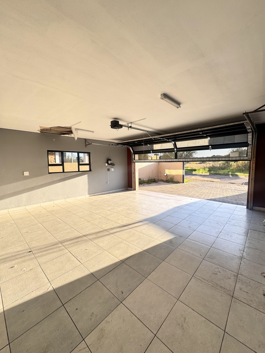4 Bedroom Property for Sale in Mineralia Mpumalanga