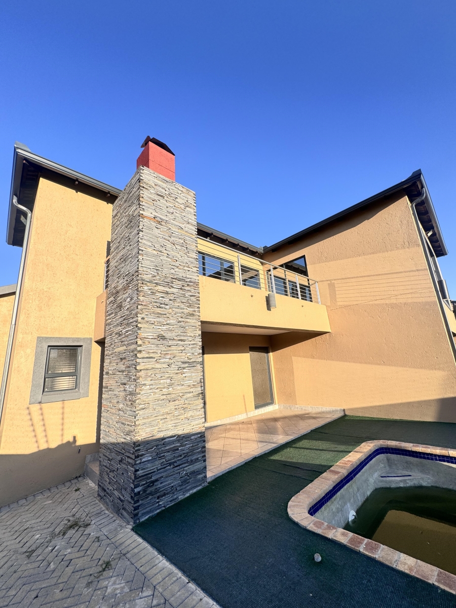 4 Bedroom Property for Sale in Mineralia Mpumalanga
