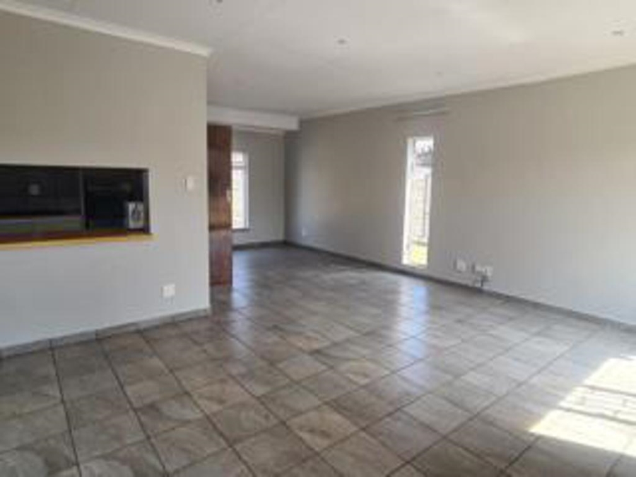 4 Bedroom Property for Sale in Secunda Mpumalanga