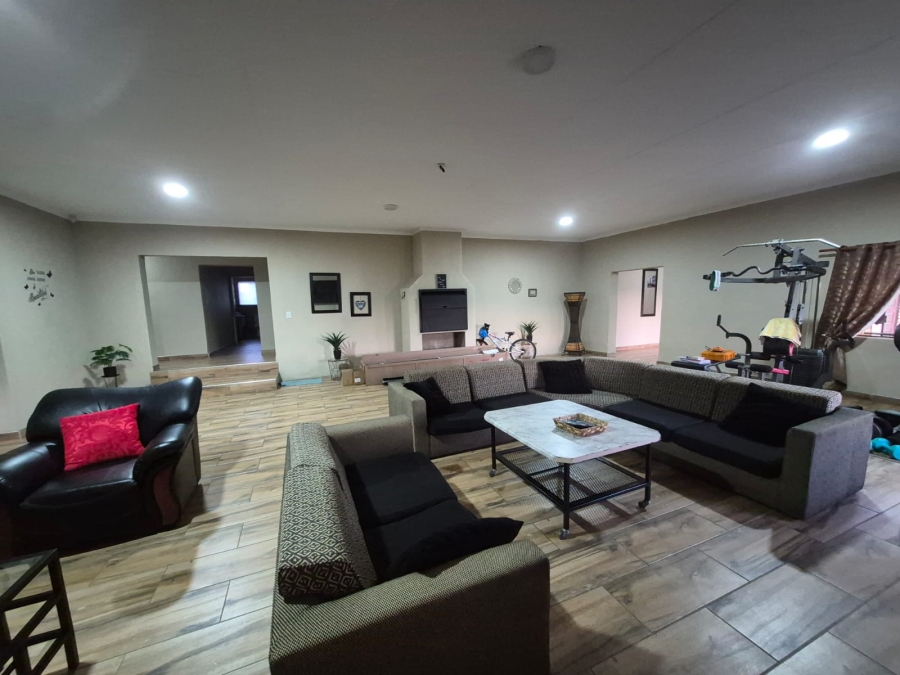 4 Bedroom Property for Sale in Piet Retief Mpumalanga