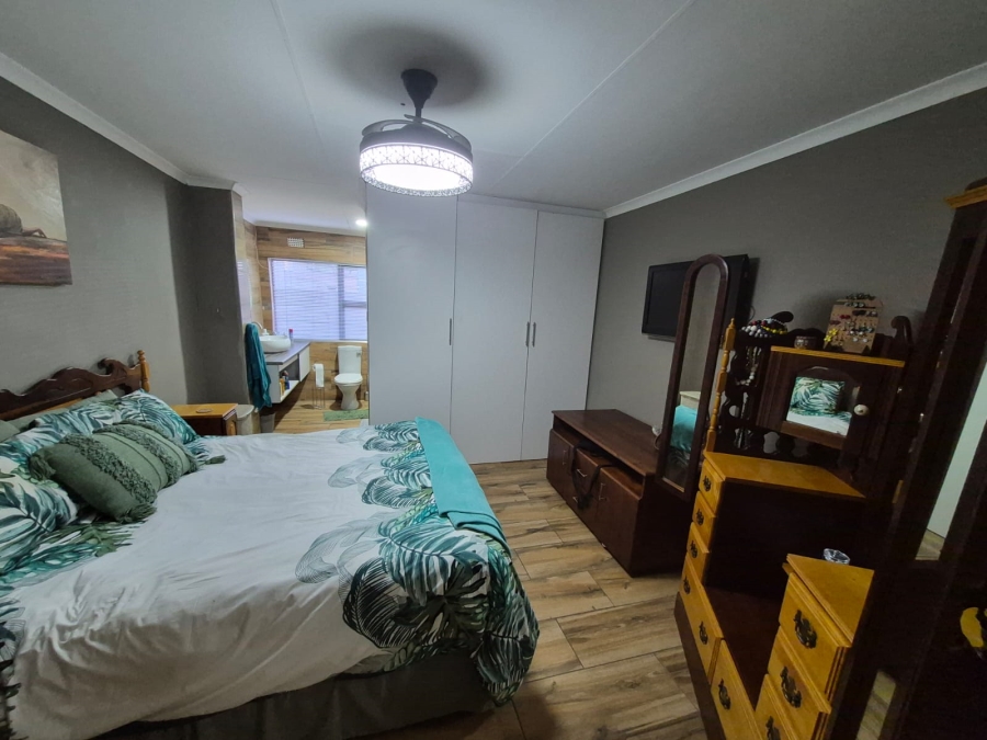 4 Bedroom Property for Sale in Piet Retief Mpumalanga
