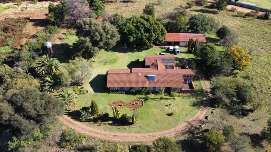 5 Bedroom Property for Sale in Seekoeiwater Ah Mpumalanga