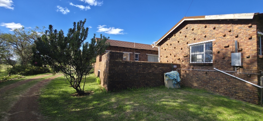 5 Bedroom Property for Sale in Seekoeiwater Ah Mpumalanga
