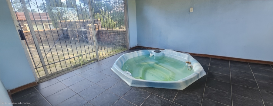 5 Bedroom Property for Sale in Seekoeiwater Ah Mpumalanga