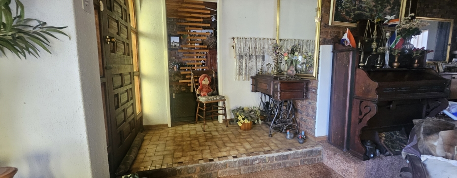 5 Bedroom Property for Sale in Seekoeiwater Ah Mpumalanga