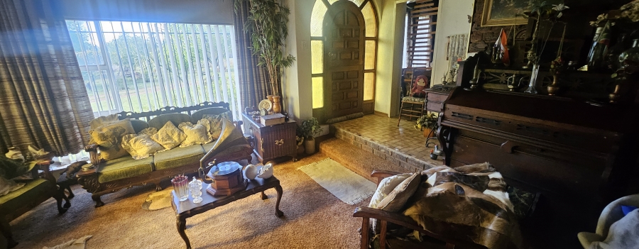 5 Bedroom Property for Sale in Seekoeiwater Ah Mpumalanga