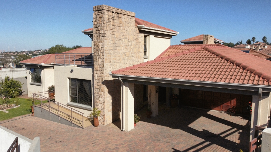 3 Bedroom Property for Sale in Ben Fleur Mpumalanga
