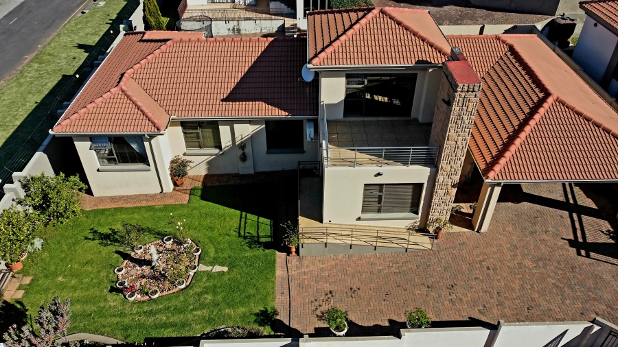 3 Bedroom Property for Sale in Ben Fleur Mpumalanga