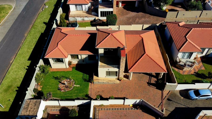3 Bedroom Property for Sale in Ben Fleur Mpumalanga
