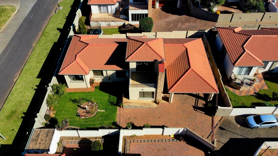 3 Bedroom Property for Sale in Ben Fleur Mpumalanga
