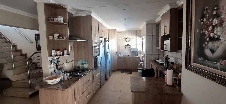 3 Bedroom Property for Sale in Ben Fleur Mpumalanga