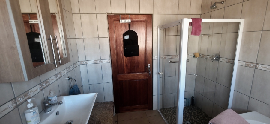3 Bedroom Property for Sale in Ben Fleur Mpumalanga