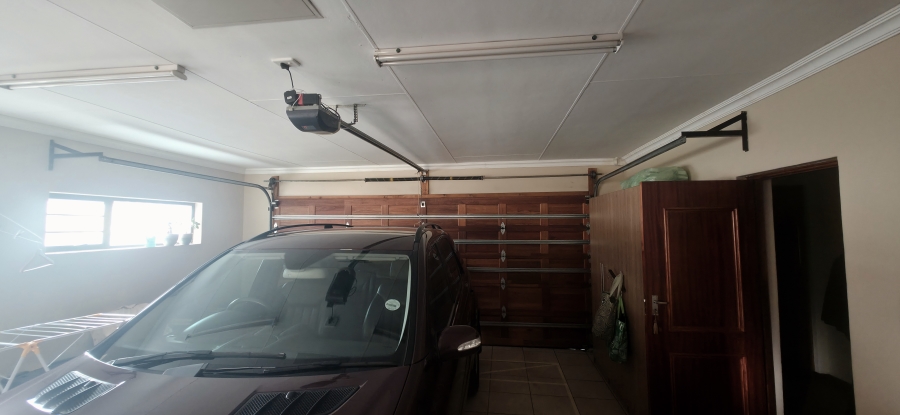 3 Bedroom Property for Sale in Ben Fleur Mpumalanga