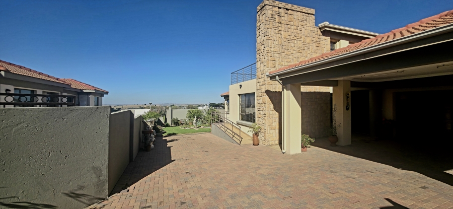 3 Bedroom Property for Sale in Ben Fleur Mpumalanga