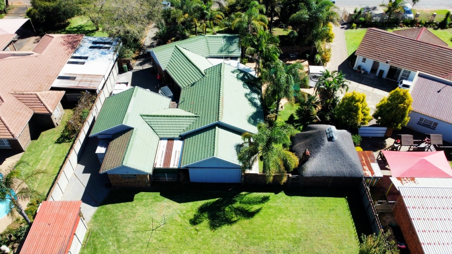 5 Bedroom Property for Sale in Del Judor Ext 4 Mpumalanga